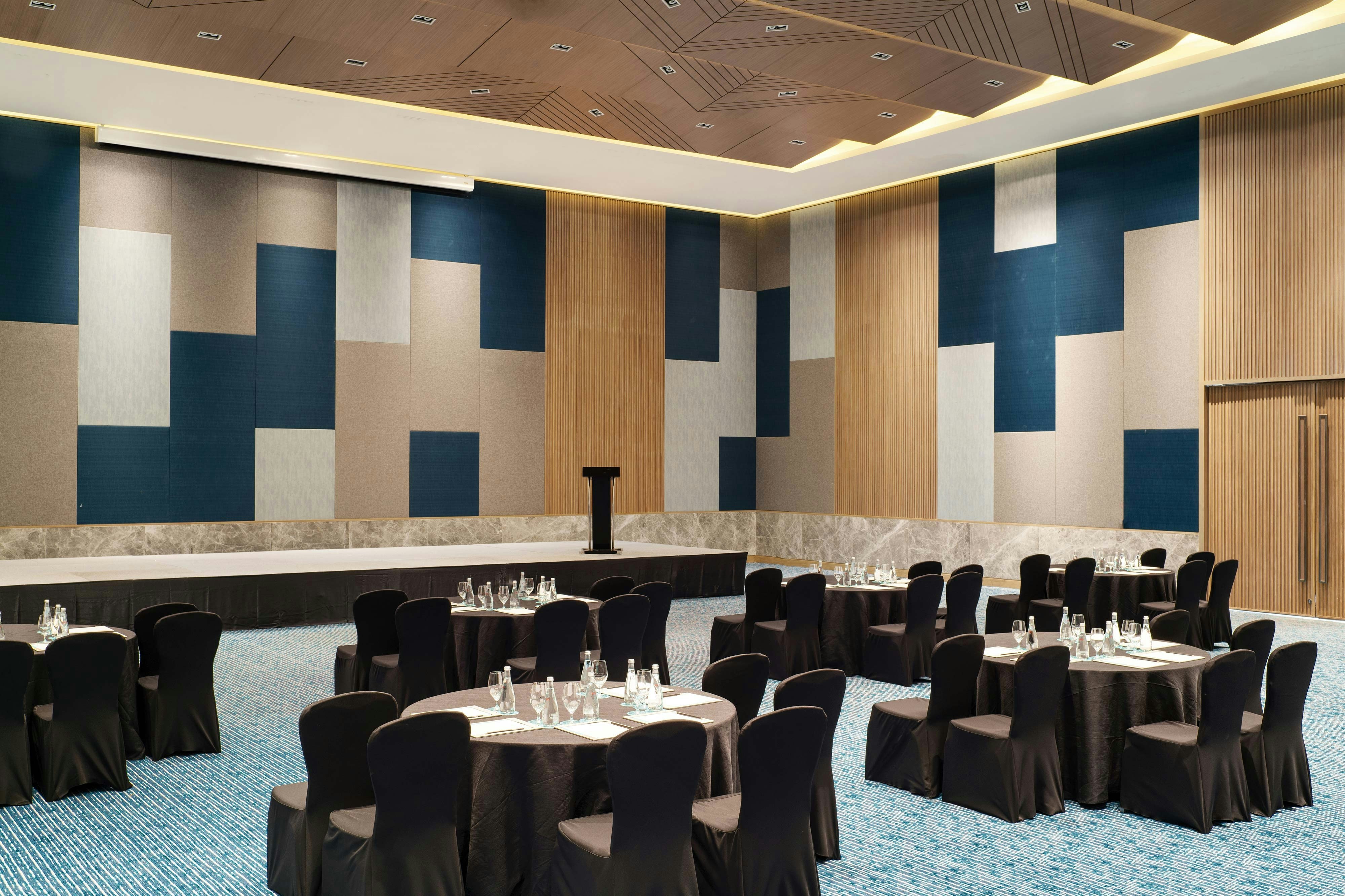 Le Meridien Khao Lak Resort Spa 24/39
