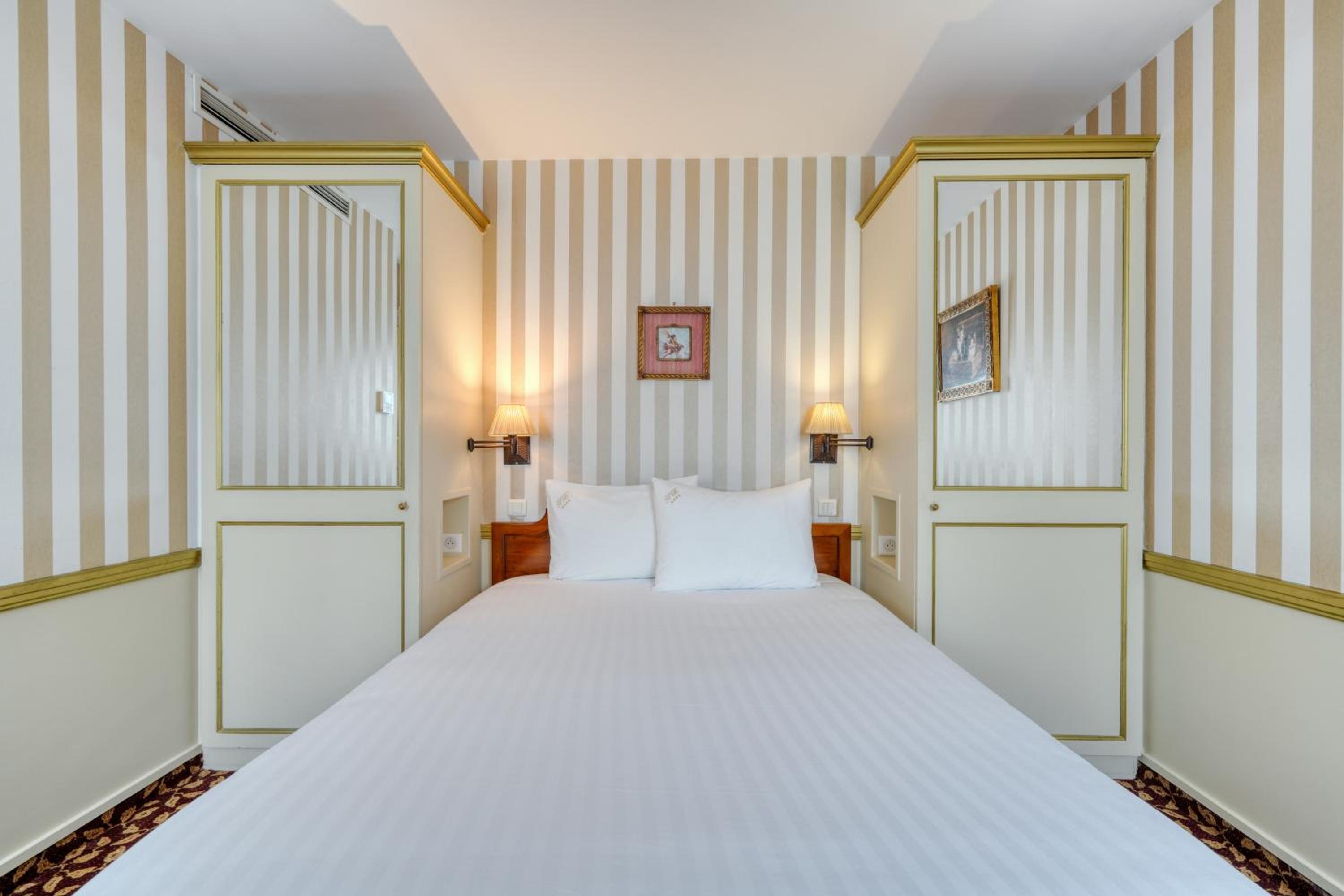 غرفة كلاسيكية بسرير مزدوج، Hotel Belfast 8/10