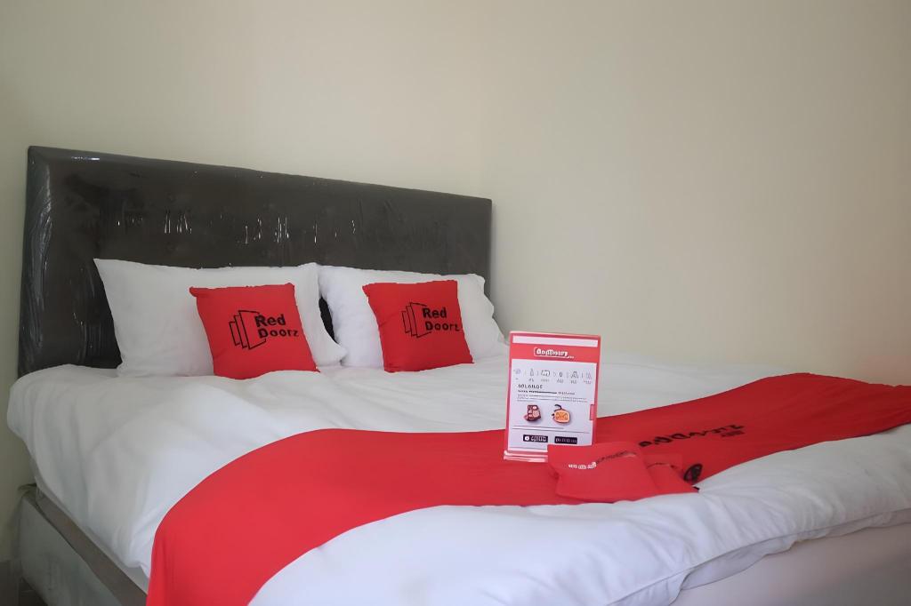 Reddoorz Plus Near Mall Ciputra Jakarta 28/51