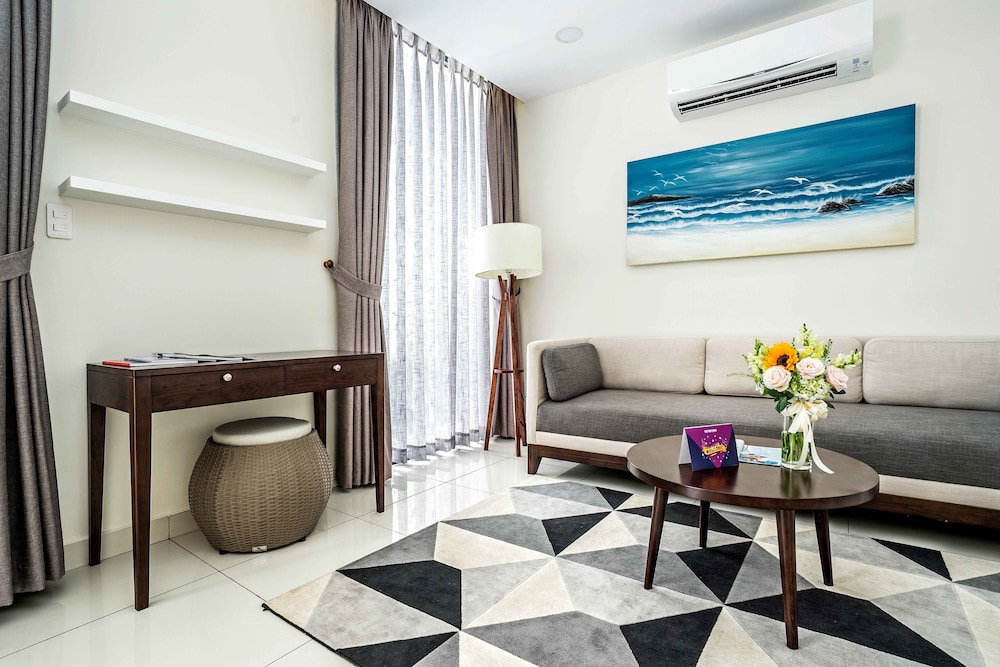 Oceanami Villas And Beach Club 47/67