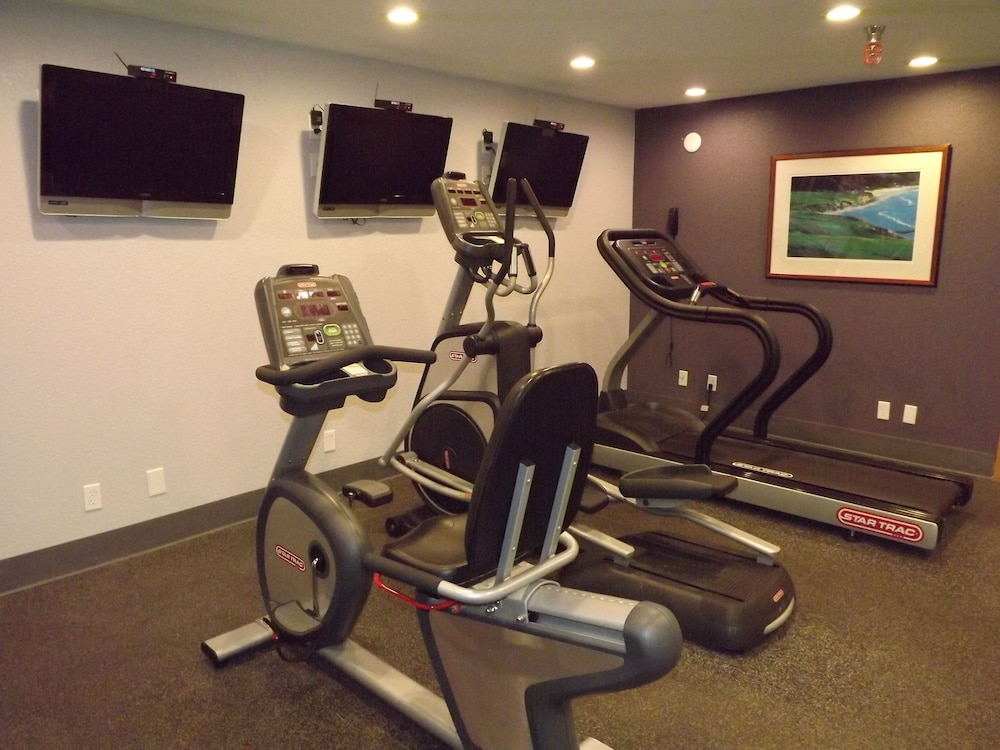 Microtel Inn Suites Ames 23/38