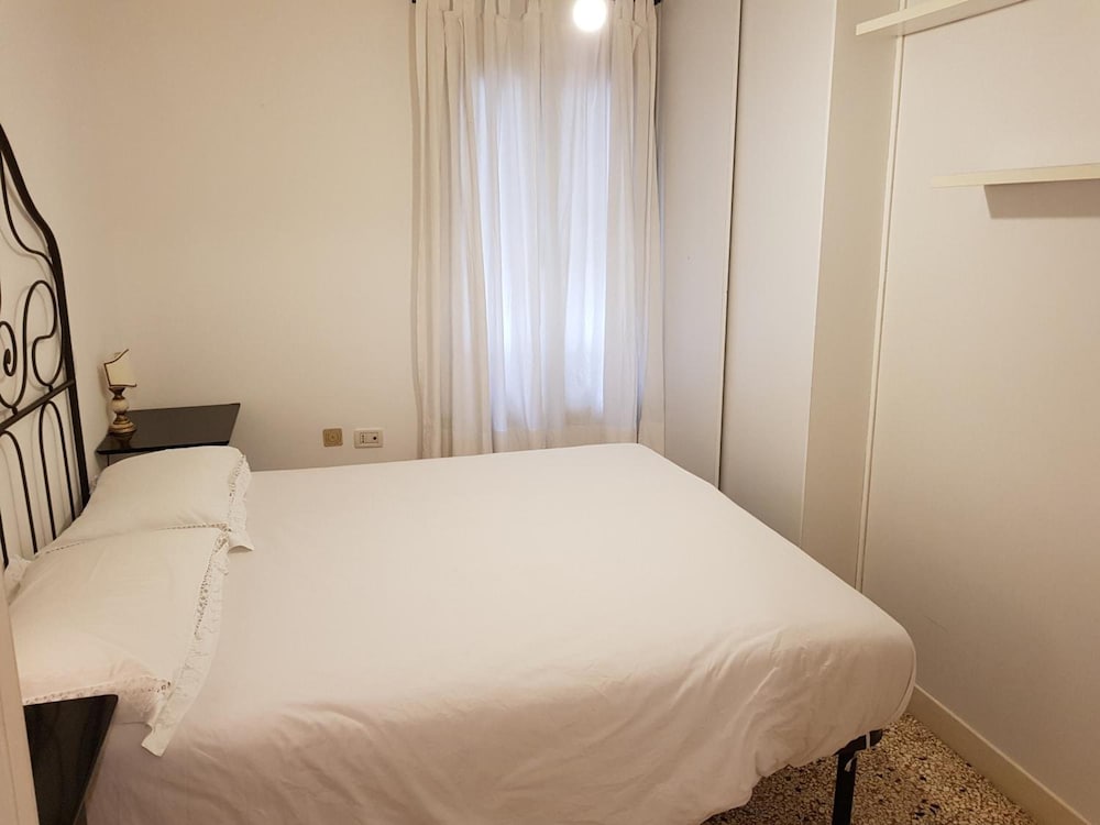 San Marco Palace 23/68