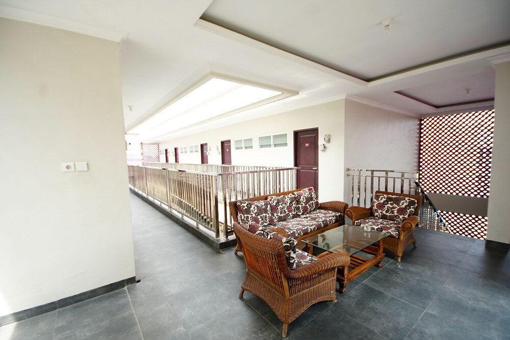 OYO 270 Madinah Residence Syariah 24/26