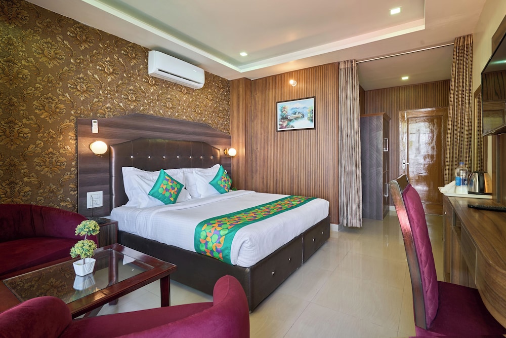 Treebo Roshan House 20/49