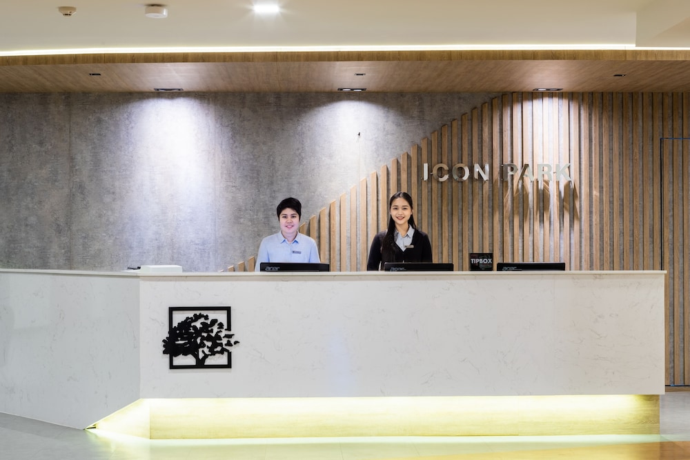 Icon Park Hotel Chiang Mai 8/67