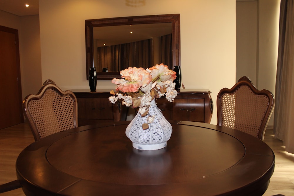 Minas Platinum Hotel & Convention 49/58