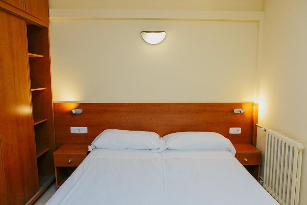 Aparthotel Bertran 19/109