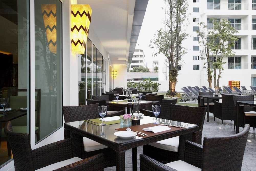 Centara Pattaya Hotel 51/59
