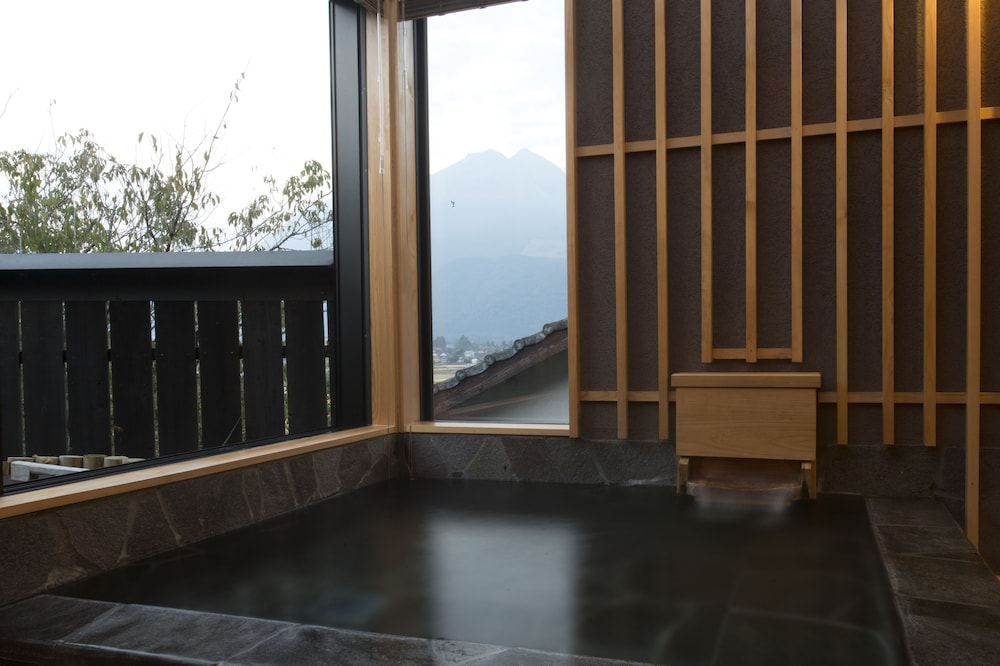 Yufuin Onsen Toshoan 20/44