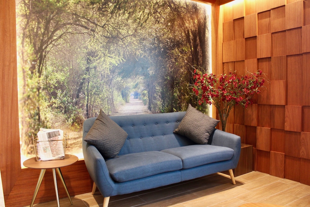 Habitat Hotel 27/39