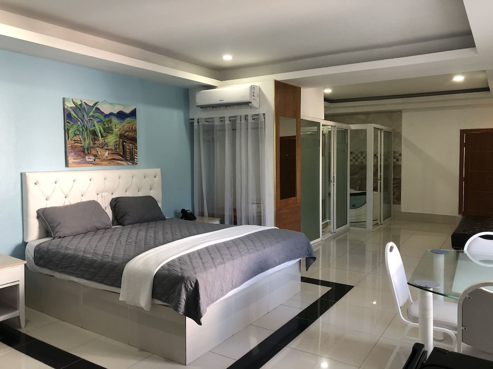 La Casona Dorada 20/56