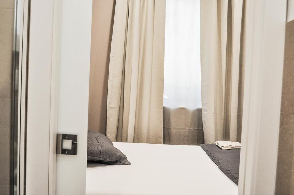 Olivia Rooms Eurialo 9/16