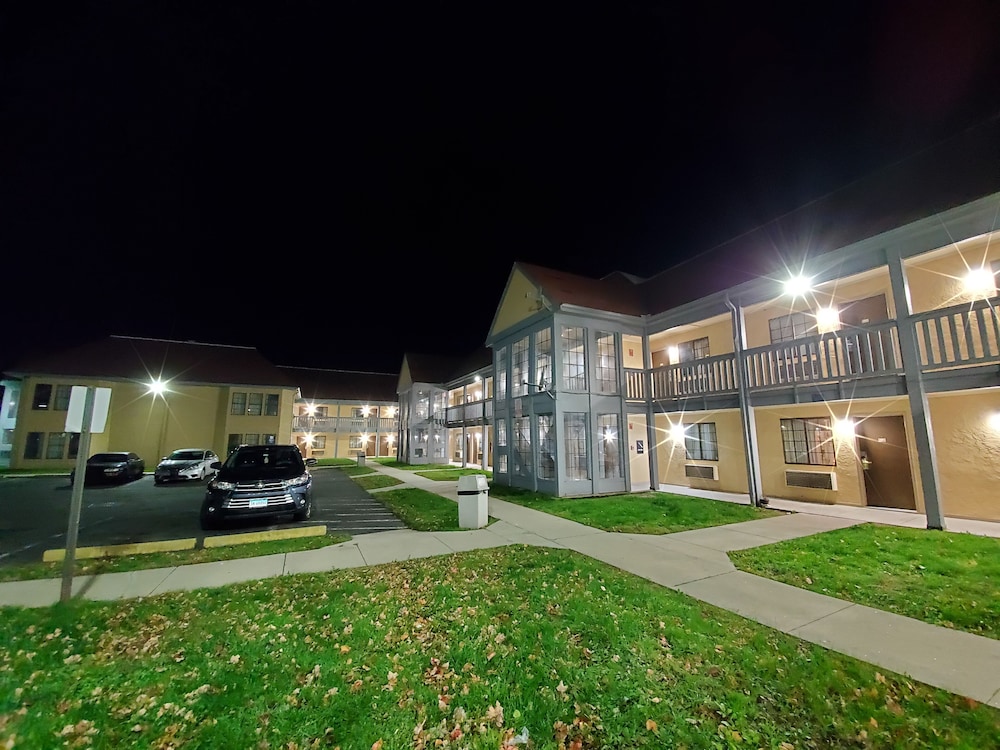 Travel Inn Motel 44/50