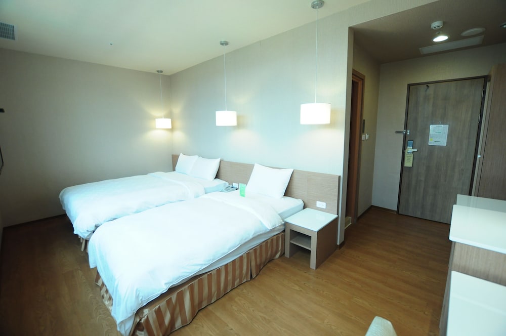 Kindness Hotel - Kaohsiung Main Station 14/51