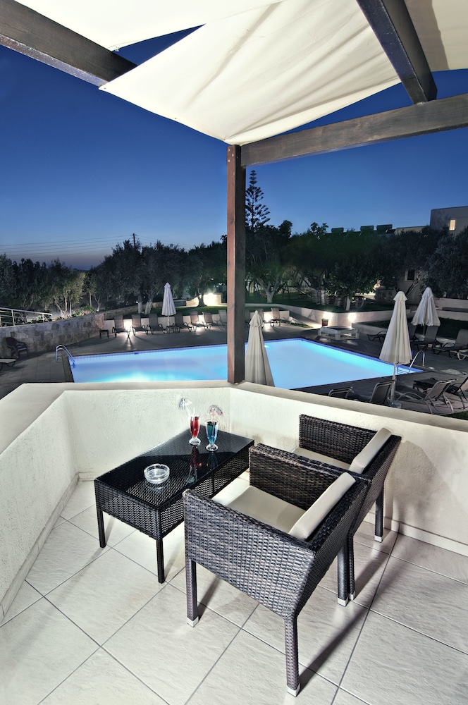 Ourania Apartments 39/63