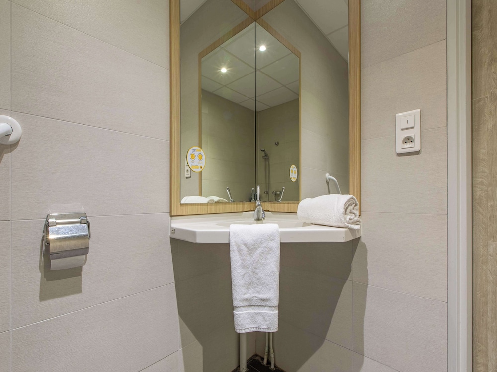Hotel Premiere Classe Chartres Barjouville 50/50