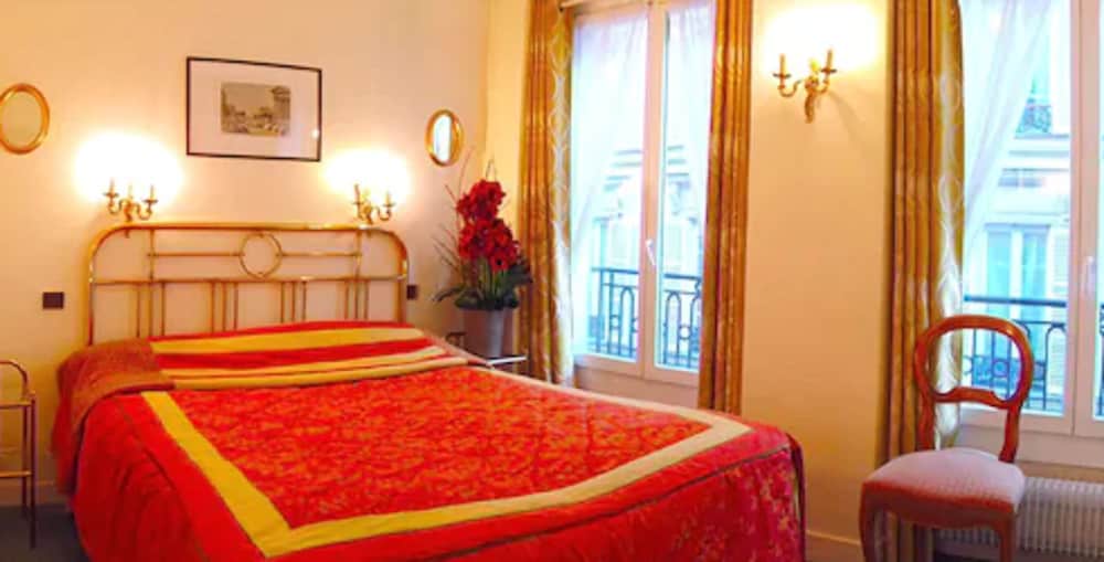 Hôtel La Sanguine 24/62