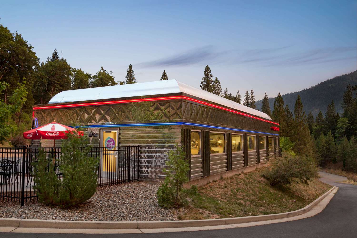 Travelodge by Wyndham Dunsmuir 6/29