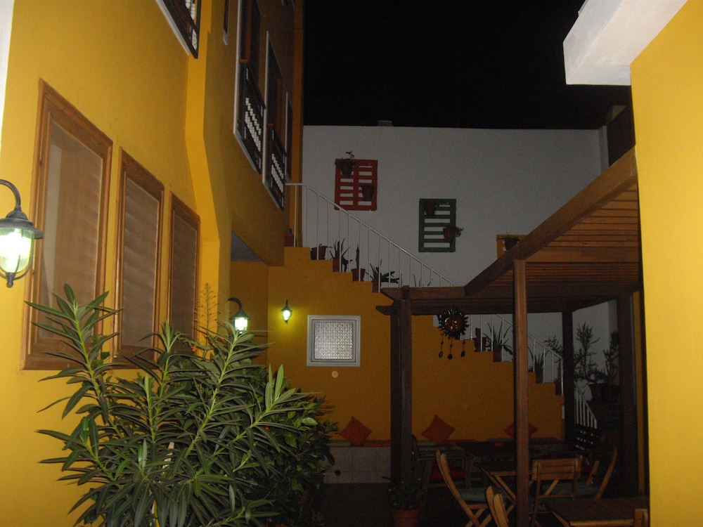 Kiras Boutique Hotel 11/71