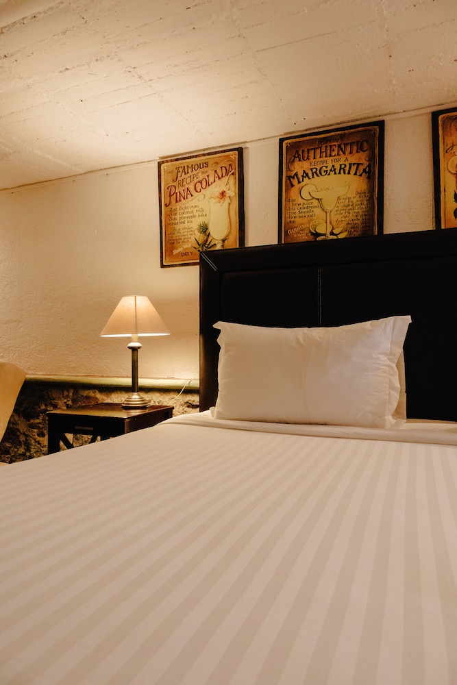 Los Agaves Hotel 31/52