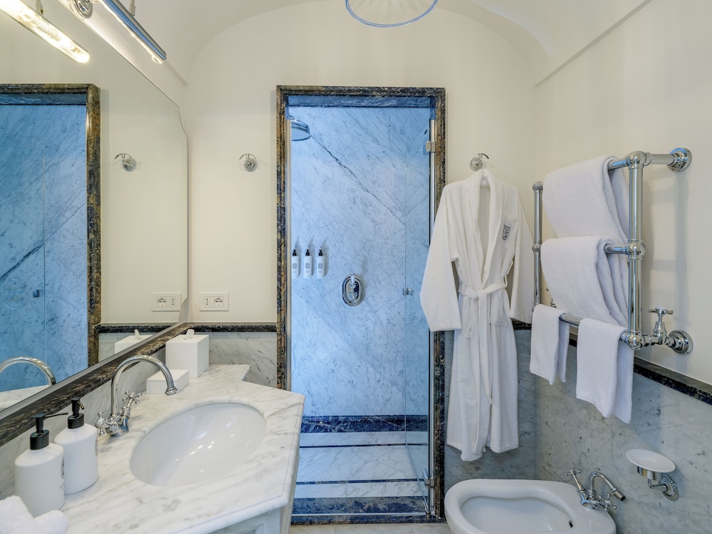 Hotel Du Tasso 25/26