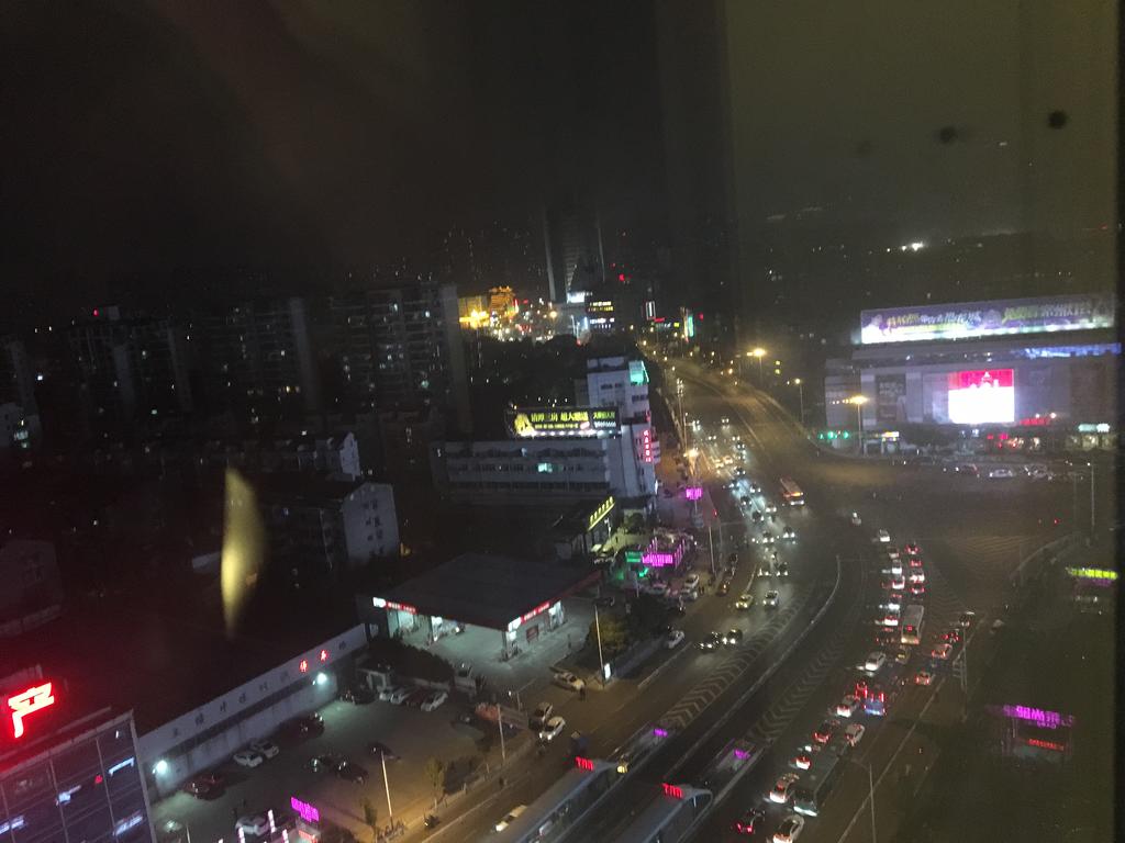 Greentree Inn Nantong Development Zone Central Avenue Hotel 33/34