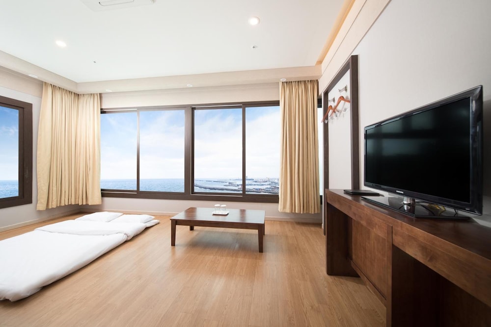 Jeju Palace Hotel 32/41