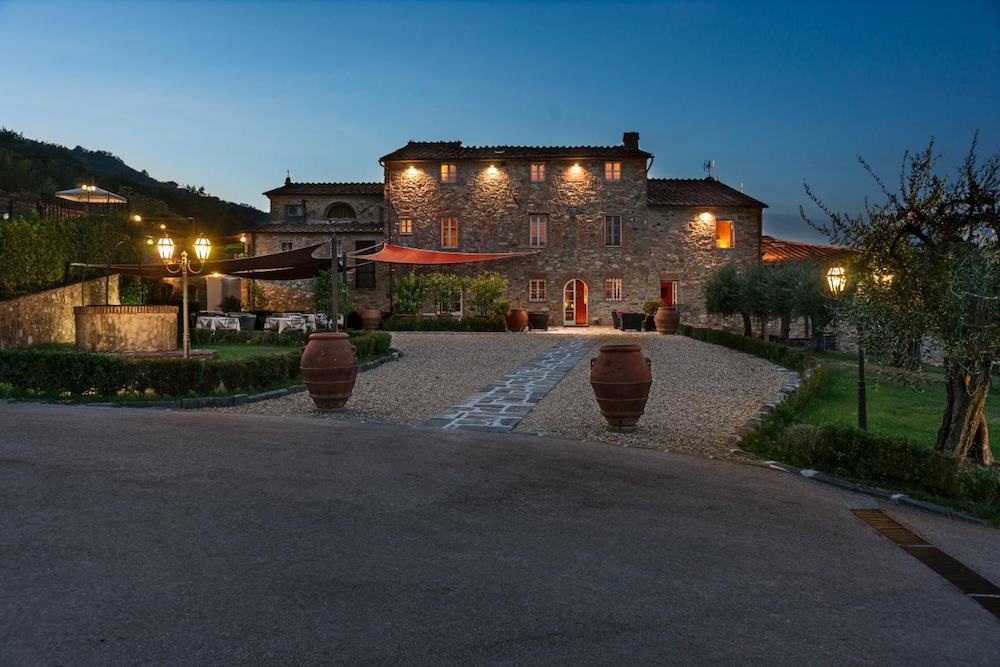 Villa Volpi 2/50