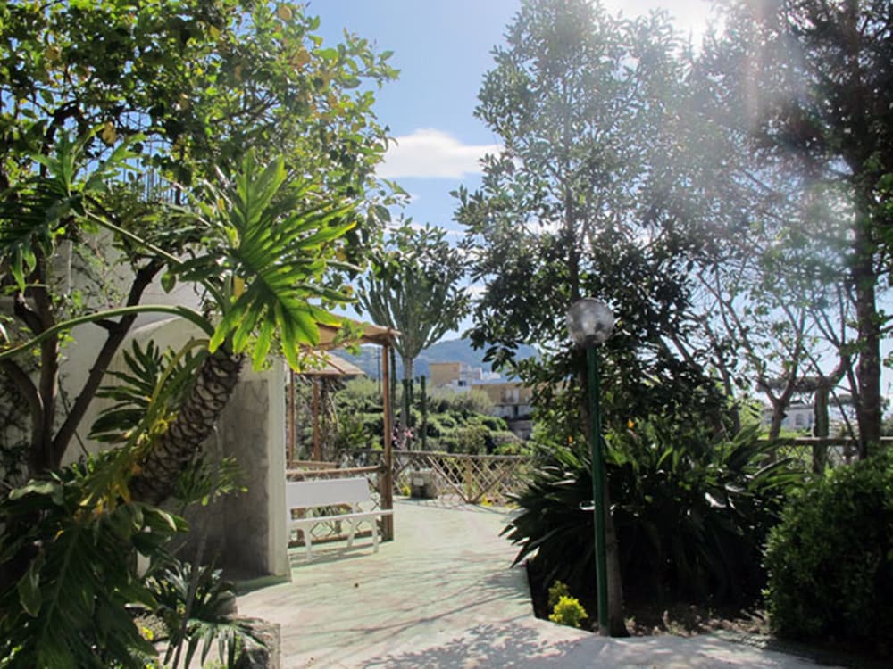 HOTEL RESIDENCE VILLA MARINÙ 64/72