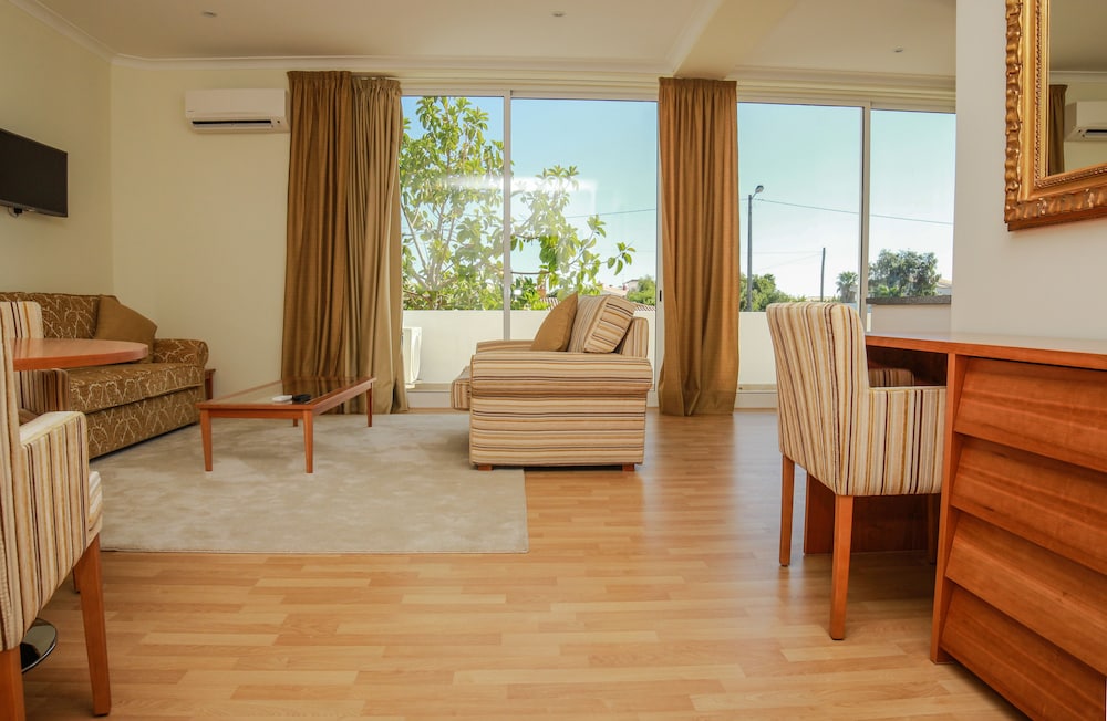 Lagoa Apartment Hotel 35/52