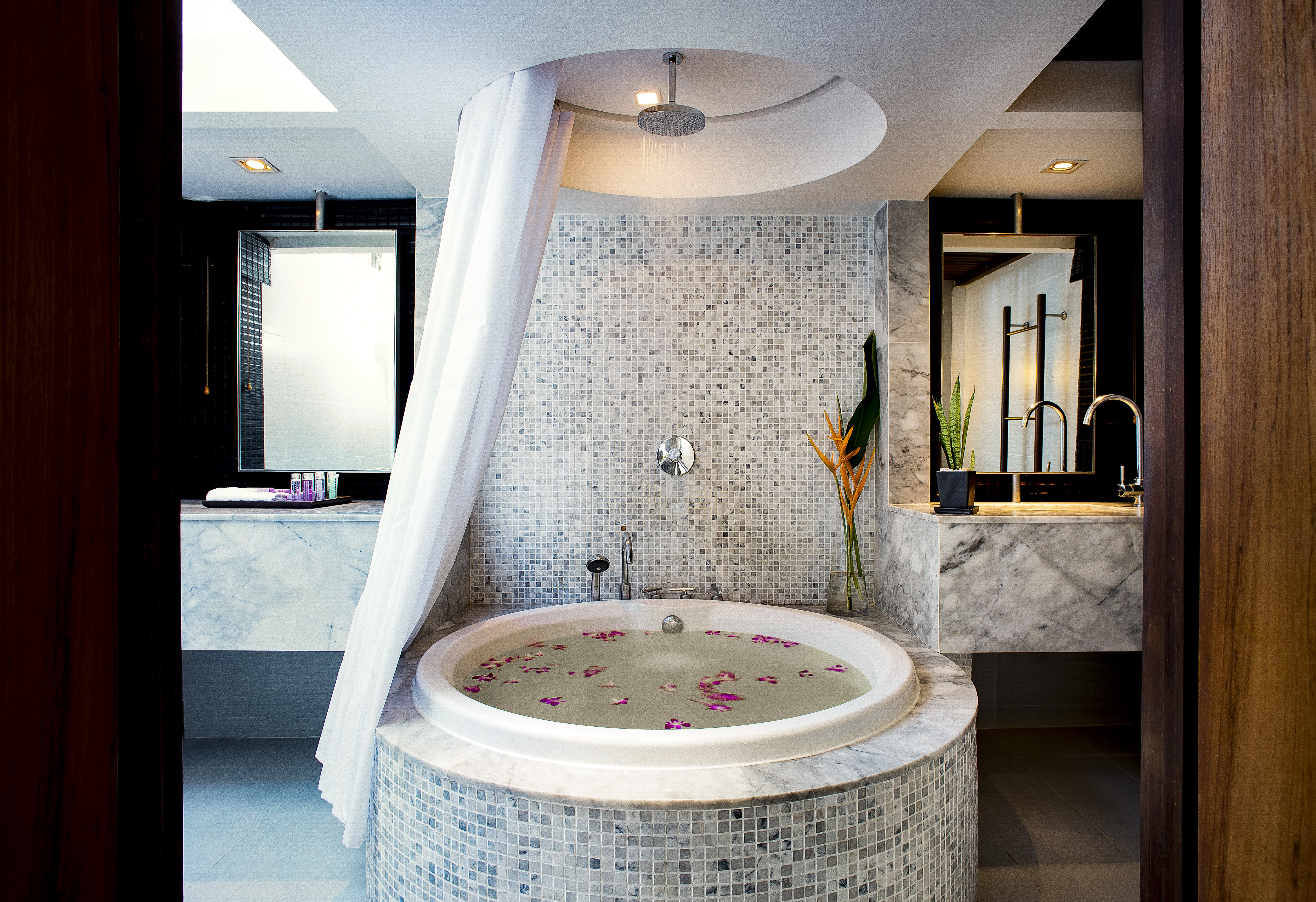 Centara Villas Phuket 49/50