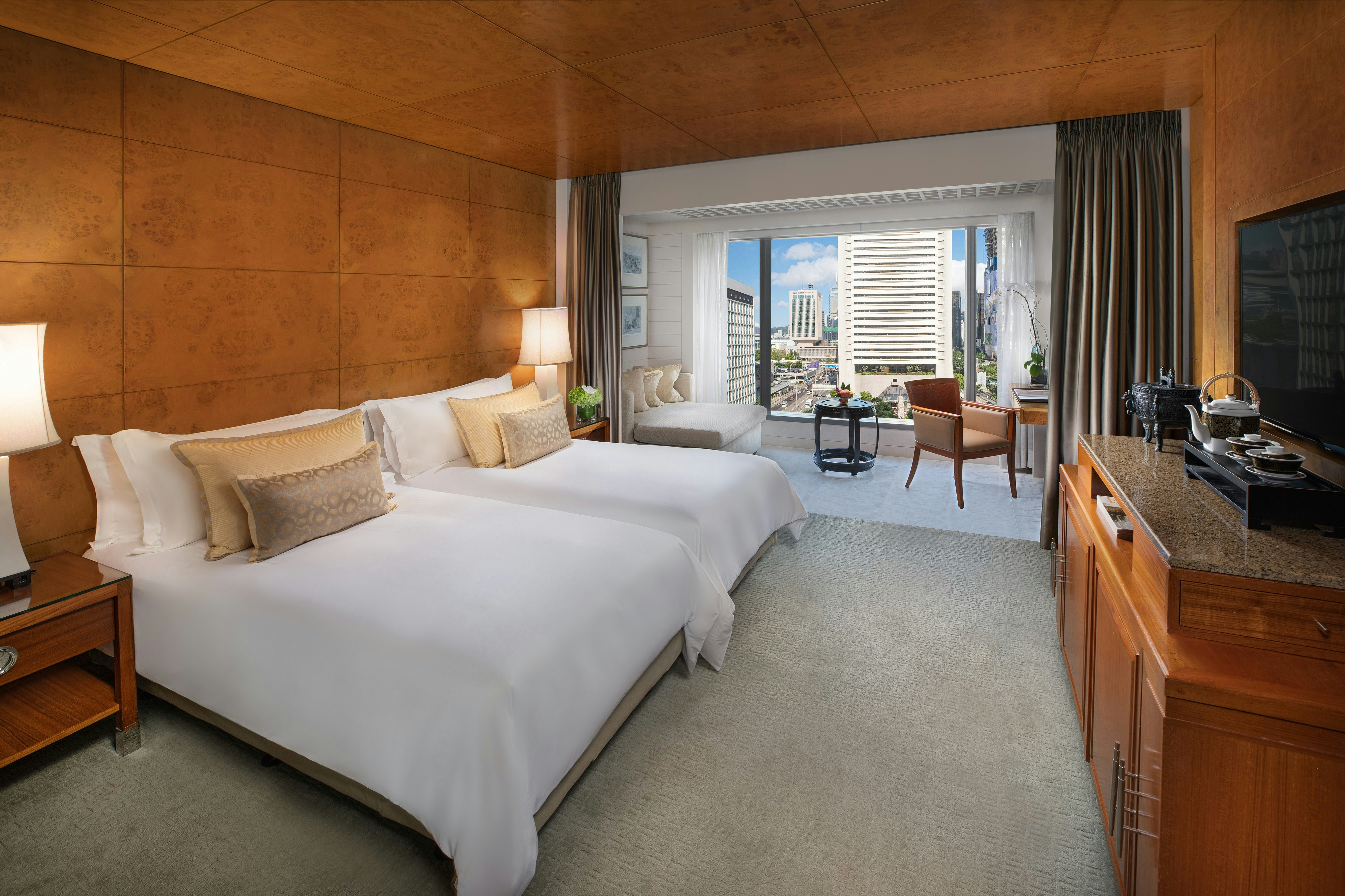 ROOM, TWIN BEDS, STATUE SQUARE VIEW