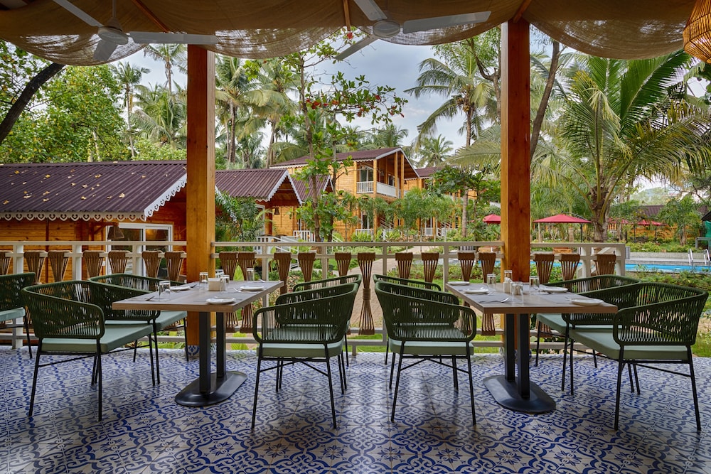 Aralea Beach Resort by Stone Wood Morjim 21/47