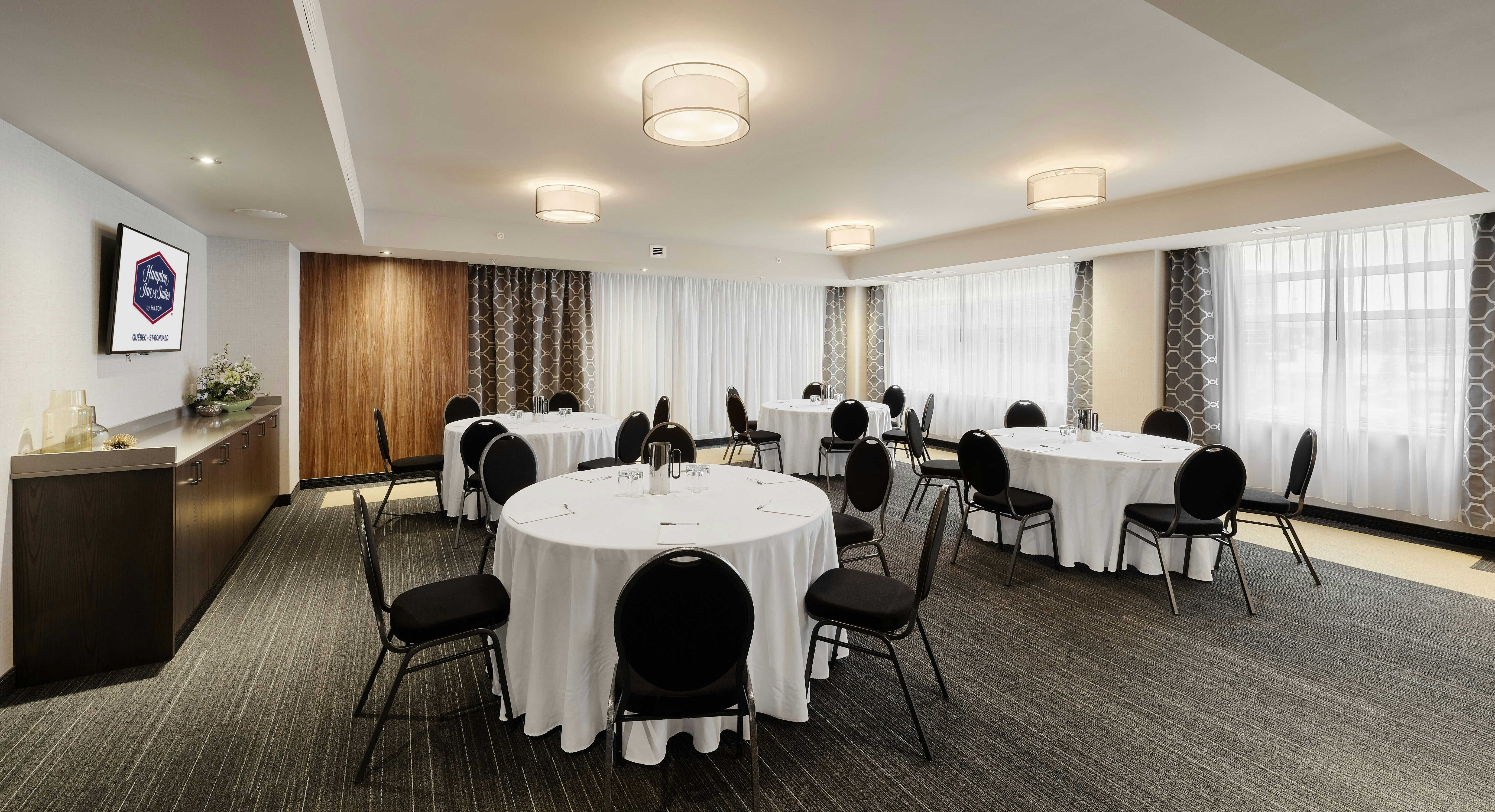 Hampton Inn and Suites By Hilton Quebec City Levis 21/24