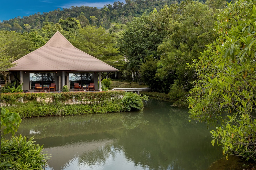 Khaolak Wanaburee Resort 8/73