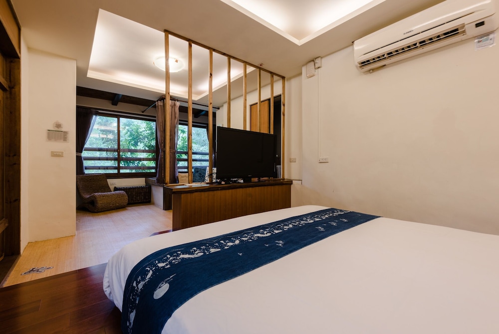 Zhuo Ye Cottage 9/50