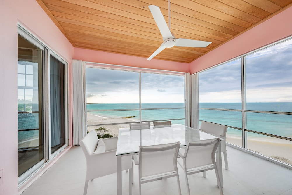 Bahama Beach Club Resort 21/49