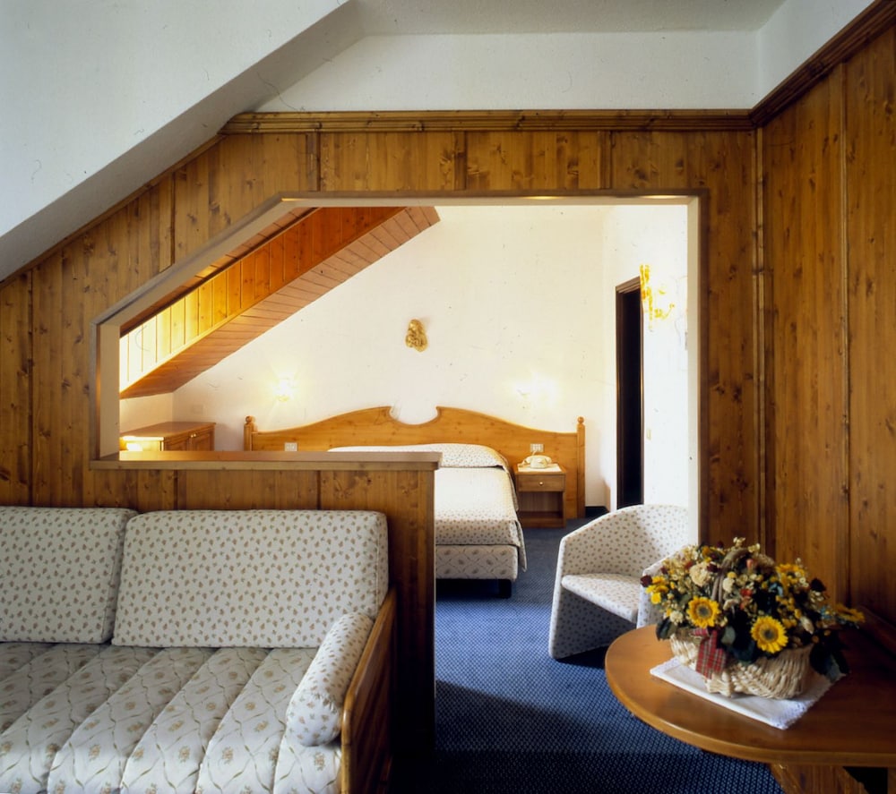 Grand Hotel Des Alpes 25/79