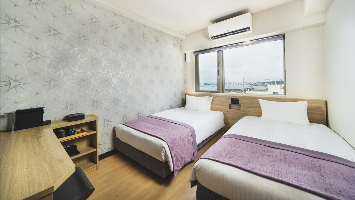 Room, Twin Beds, Partial View, High Floor