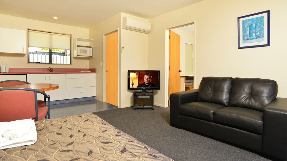 Aston Court Motel Blenheim 28/39
