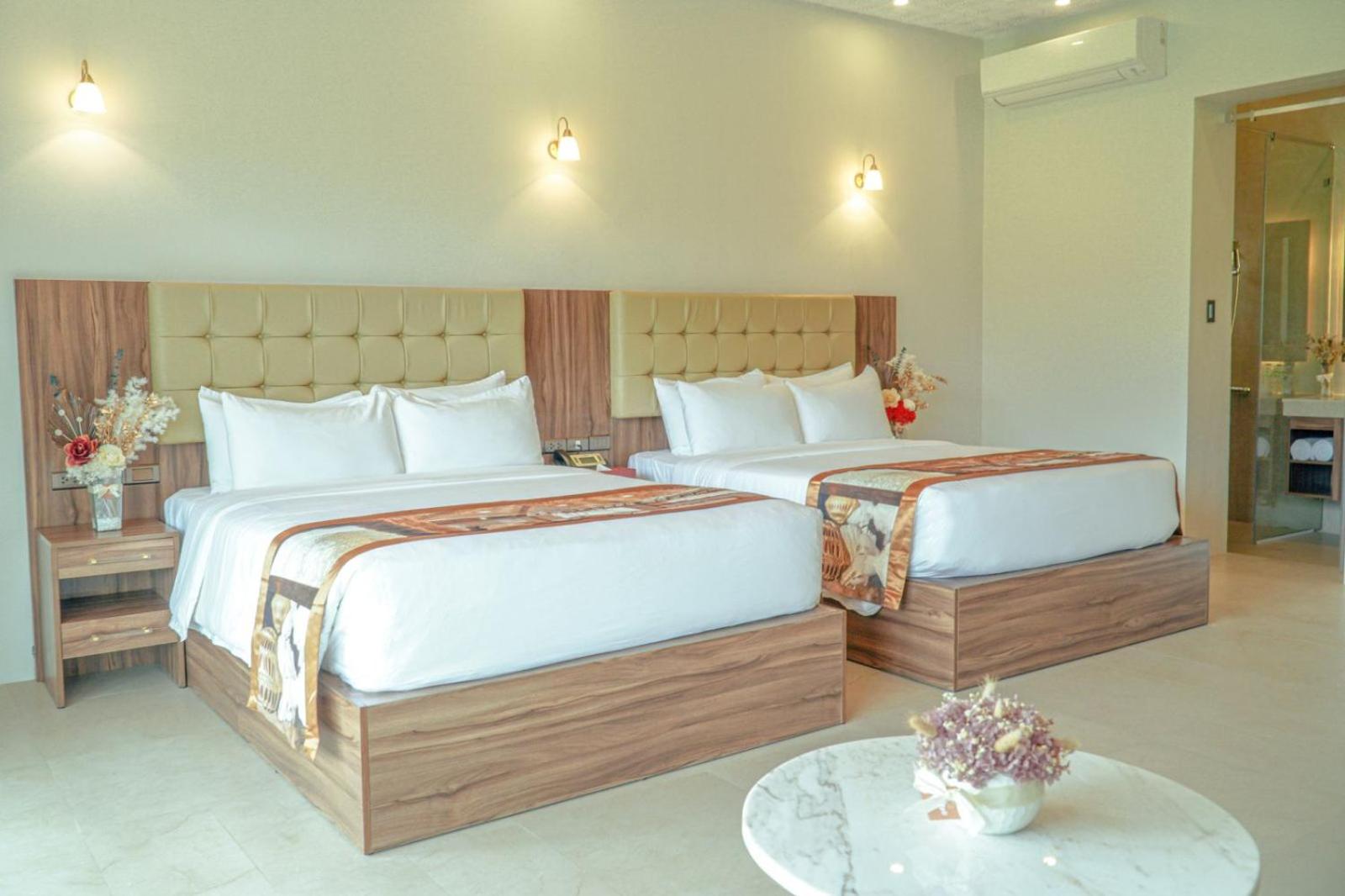 Rancho Bernardo Luxury Villas and Resort 27/61