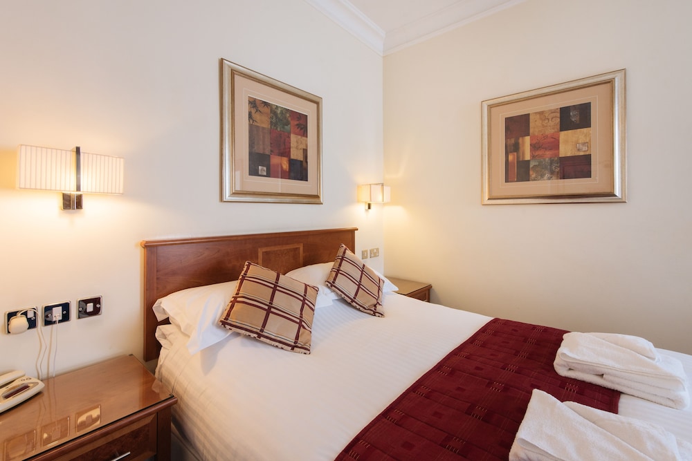 The Palace Hotel Spa 4/50