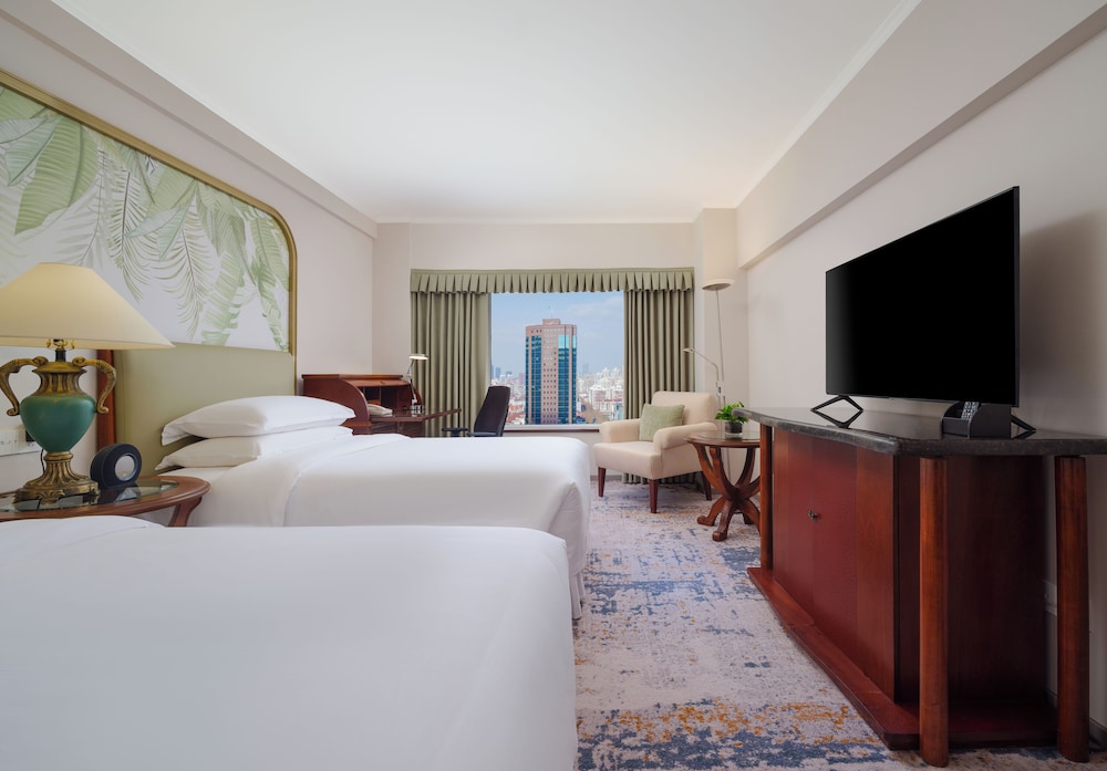 DELUXE, TWIN BEDS
