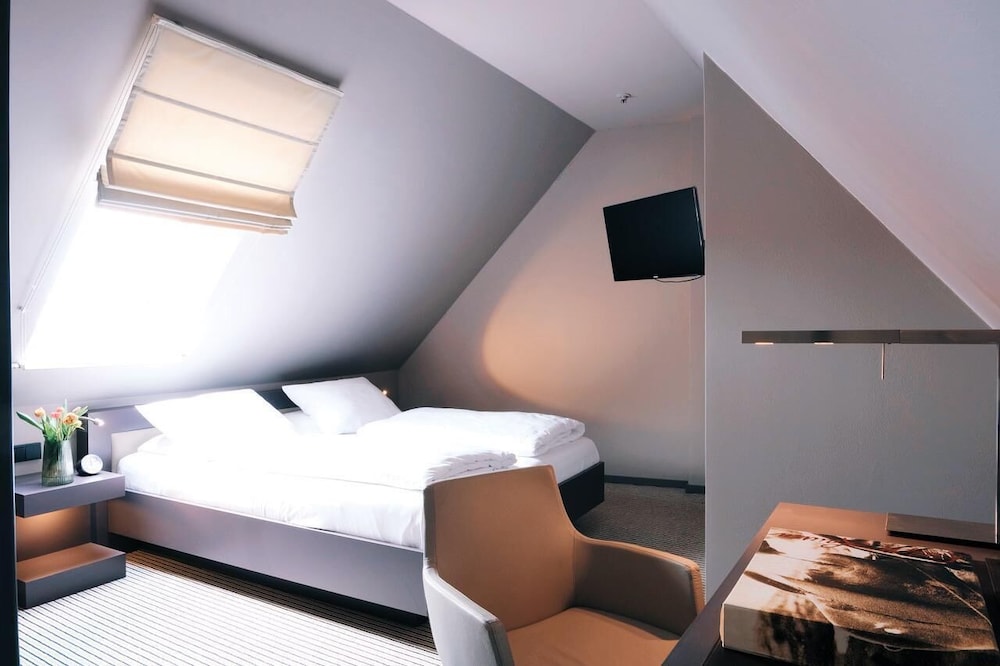 Roof Top, Double Bed, Annex