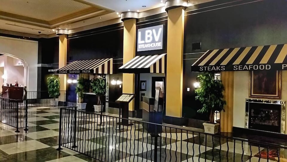 Mountaineer Casino, Racetrack & Resort 27/37