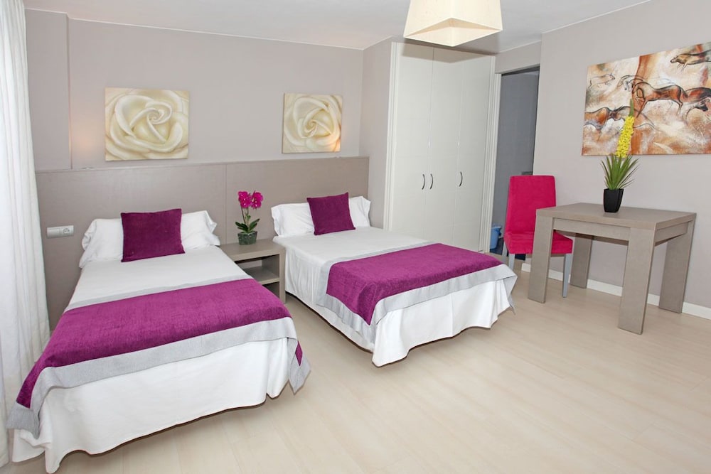 El Faro Inn Apartments 23/56