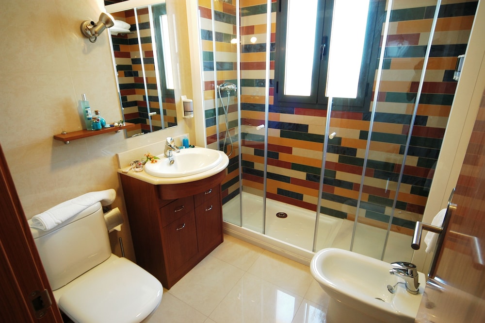 Apartahotel Bahia 48/50