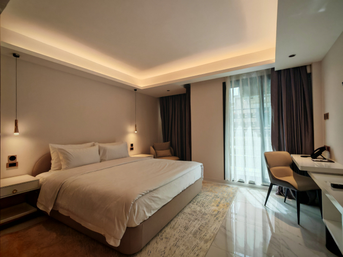 Deluxe Double Plus Room