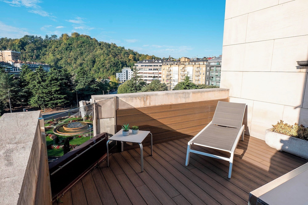 Silken Amara Plaza 34/68