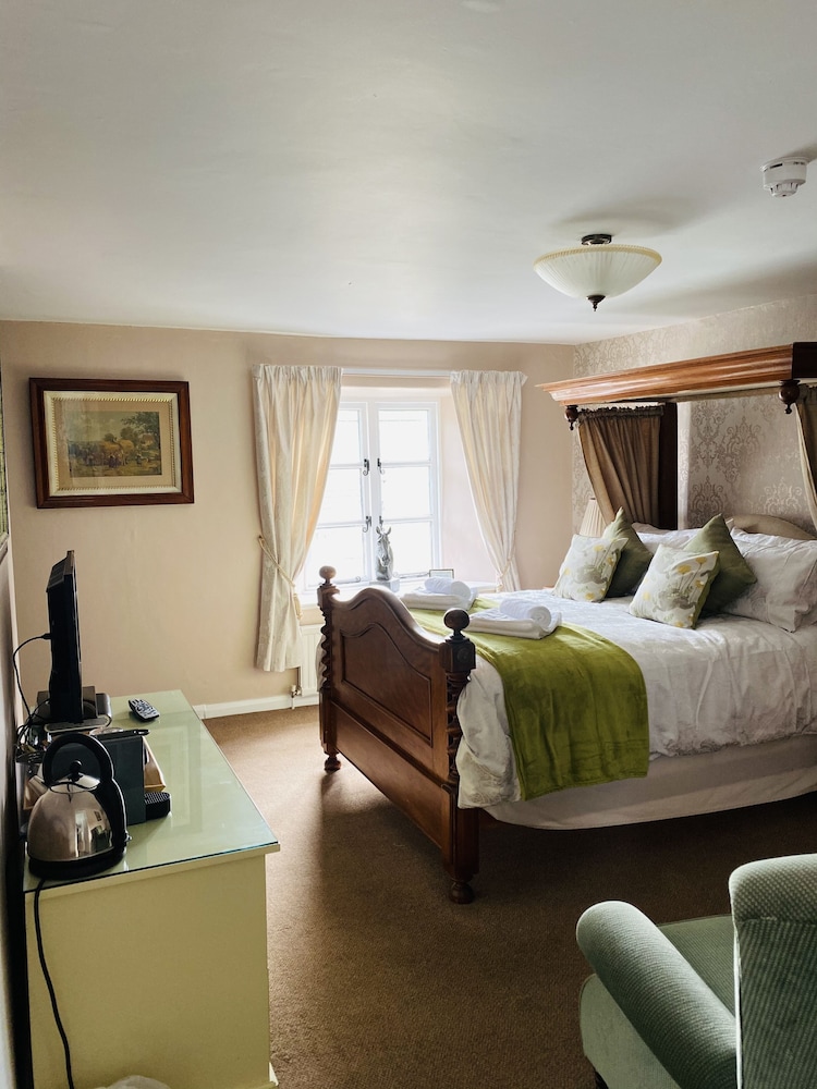 The Royal Oak Inn 13/50